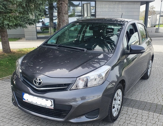 Toyota Yaris cena 19900 przebieg: 207252, rok produkcji 2012 z Jasło małe 11